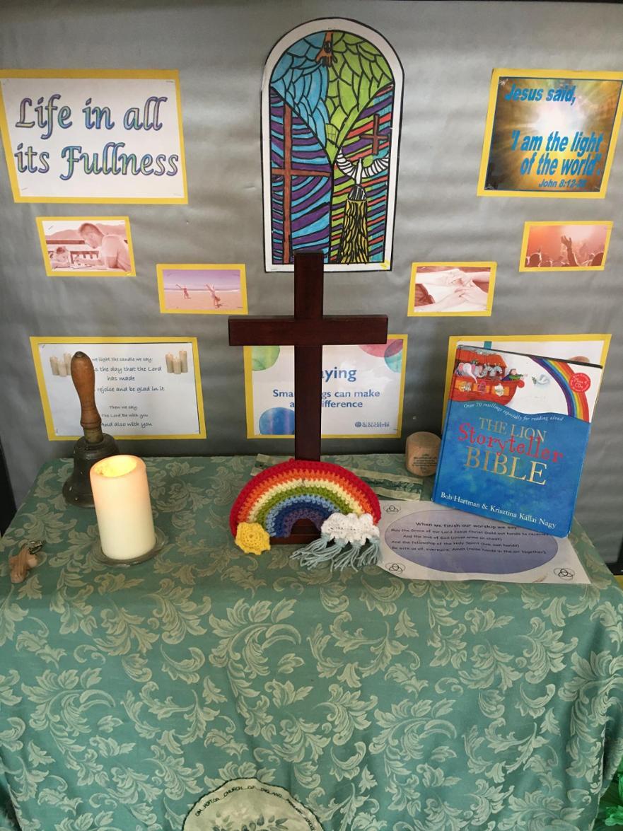 Altar 2 